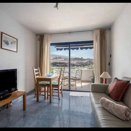 Merlin 2-3 Apartment *